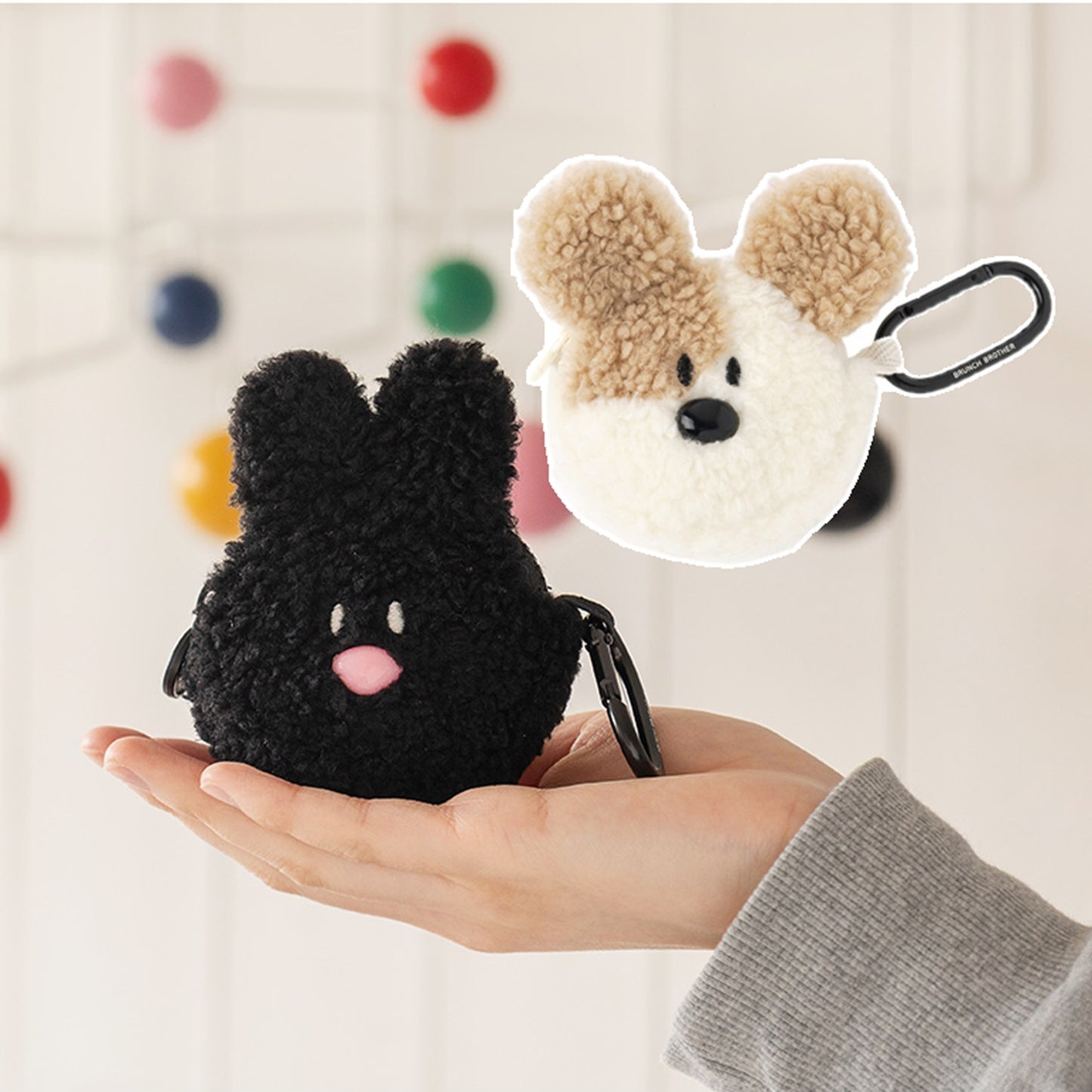 ブランチブラザー 韓国 ふわふわ AirPods Pro ケース AirPods ケース カラビナ付き 小物入れ キーリング付き 2つのかわいいデザイン