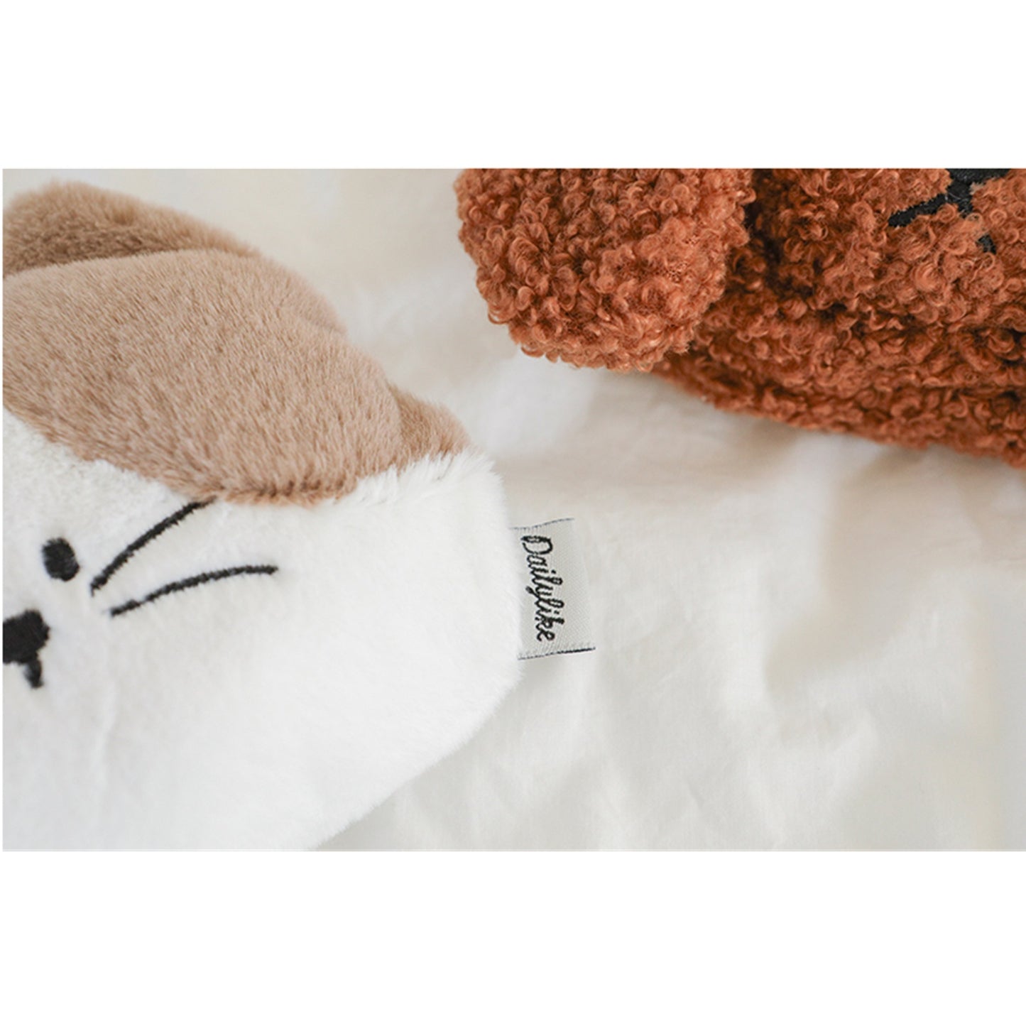 韓国 犬 猫 キャラクター ぬいぐるみ ポーチ キーリング付き 小物入れ ミニ財布 コインケース かわいい 全2種