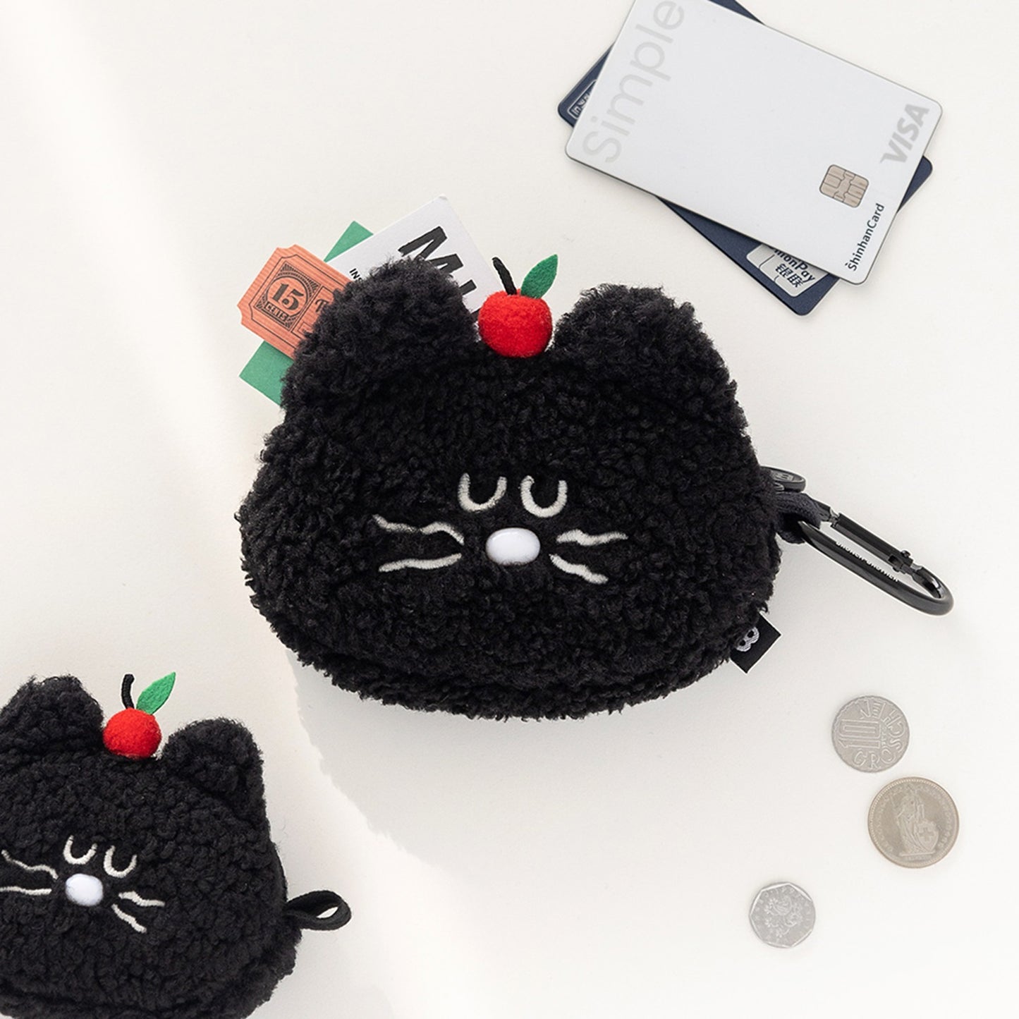 ブランチブラザー 韓国猫キャラクター カードケース ふわふわブークレ素材 猫デザイン 小さなりんご付き 可愛いコンパクト財布