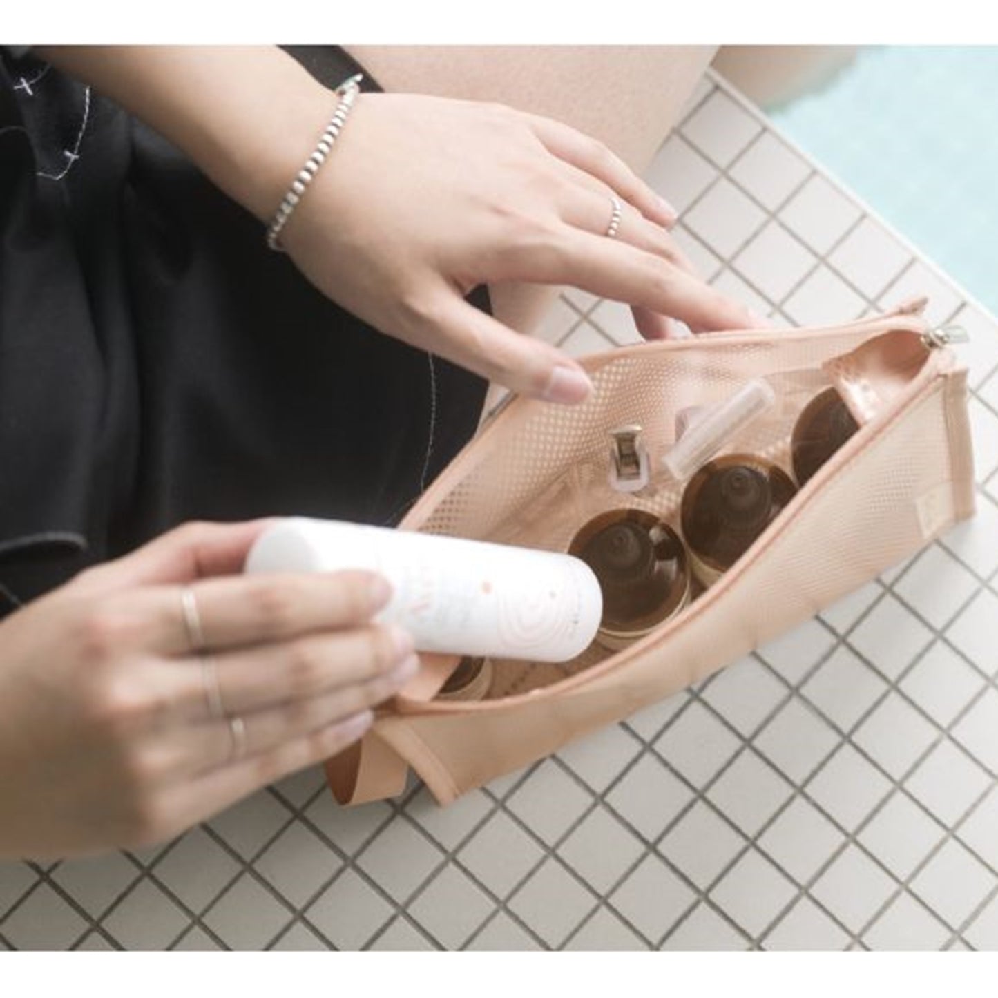 バイフルデザイン 韓国 旅行用 洗面用具 メッシュ ポーチ バッグ 化粧品ポーチ 水泳ポーチ 運動ポーチ バスポーチ ビーチバッグ